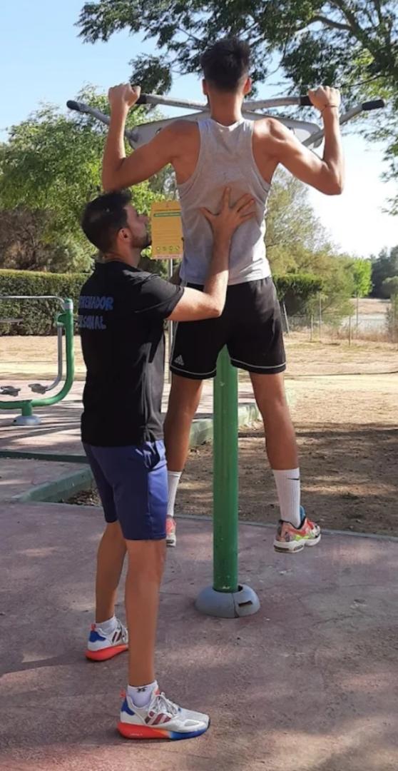Entrenador personal,salud y bienestar Luis García
